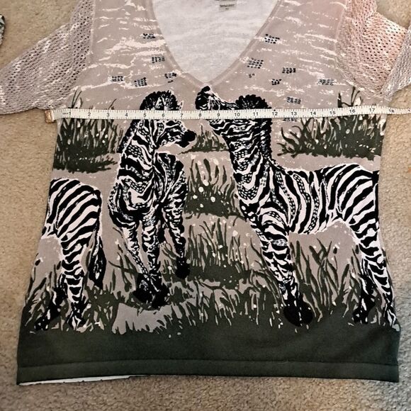Nygard Women's Top Knit Zebra Beads Sequins V Neck Mesh Sleeves Size M - Picture 10 of 12